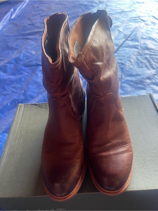 Timberland Shoes - Timberland Women's Brown Leather Heeled Boots